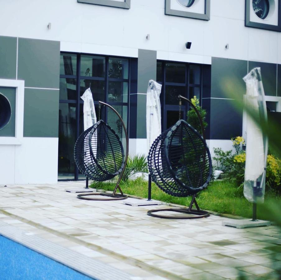 Otakhebi Hotel Sarpi Exterior photo