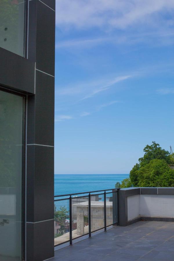 Otakhebi Hotel Sarpi Exterior photo